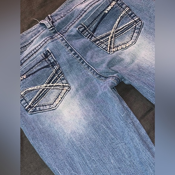 Rue21 Jeans - Picture 3 of 3
